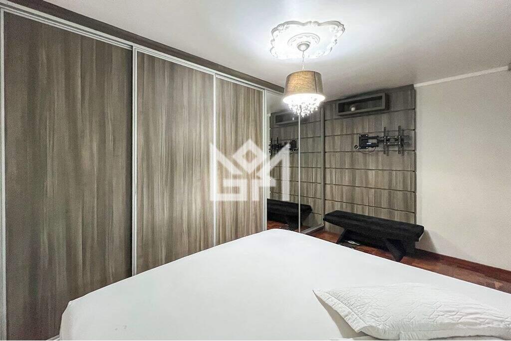 Casa com 4 quartos à venda, 246,73m² - São José - Canoas: 