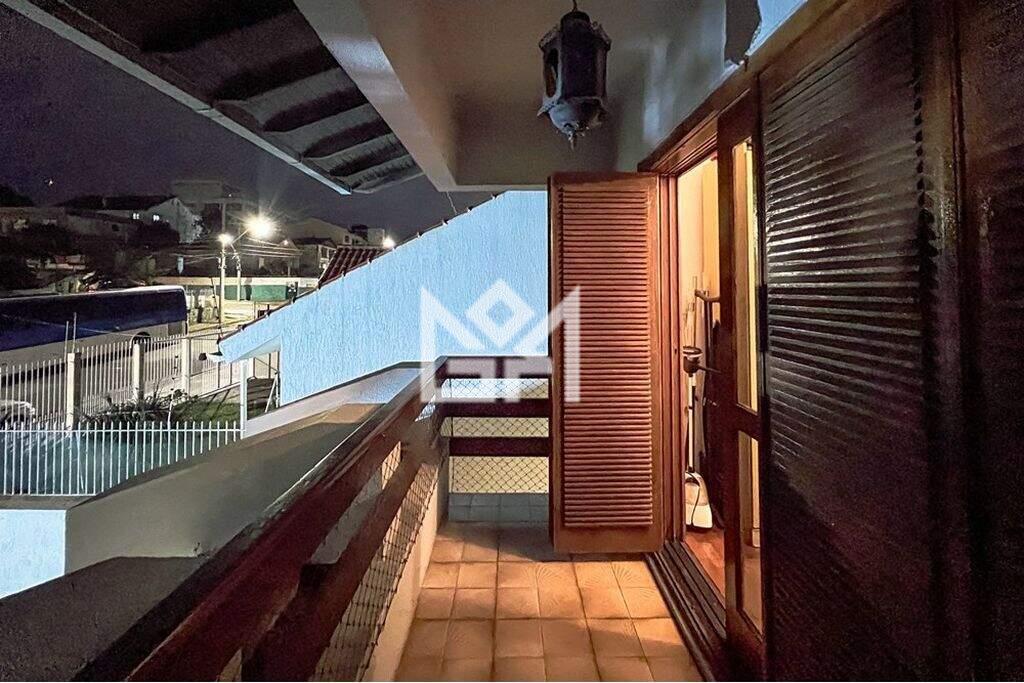 Casa com 4 quartos à venda, 246,73m² - São José - Canoas: 