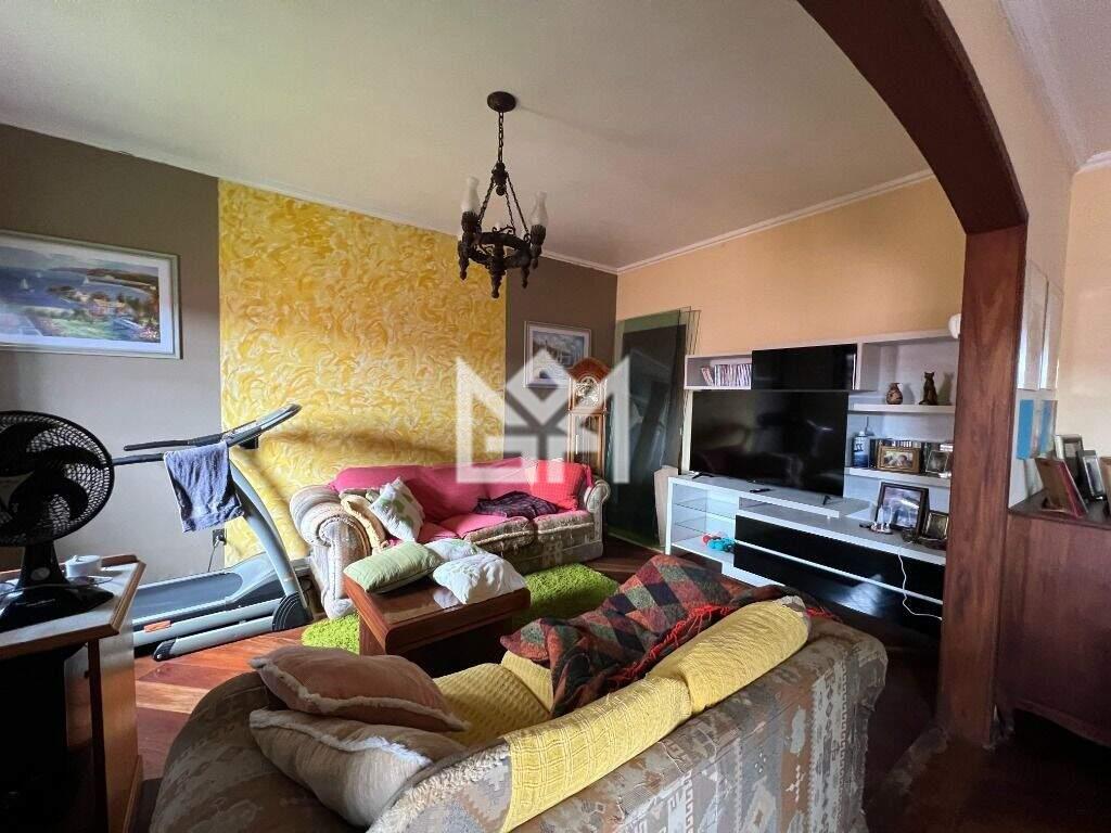 Casa com 3 quartos à venda, 360m² - Monte Belo - Gravataí: 