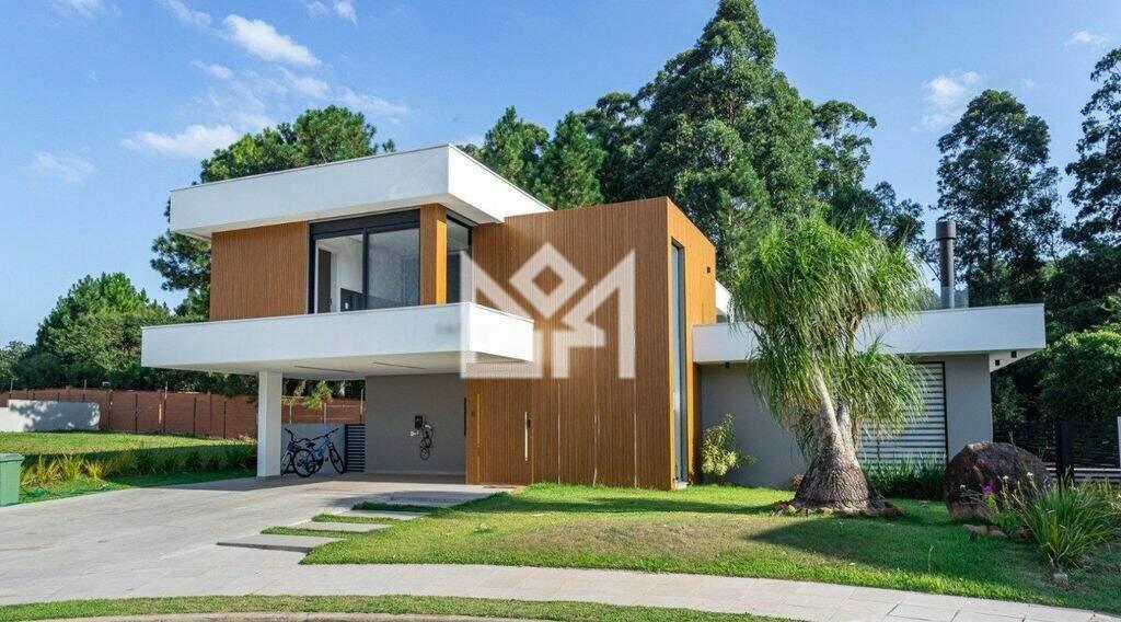 Casa com 4 quartos à venda, 350m² - Vila Nova - Porto Alegre: 