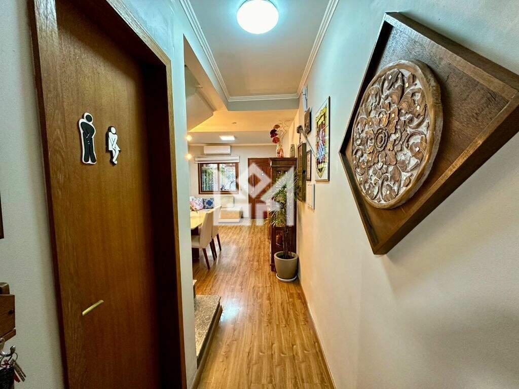 Casa com 2 quartos à venda, 160m² - Hípica - Porto Alegre: 