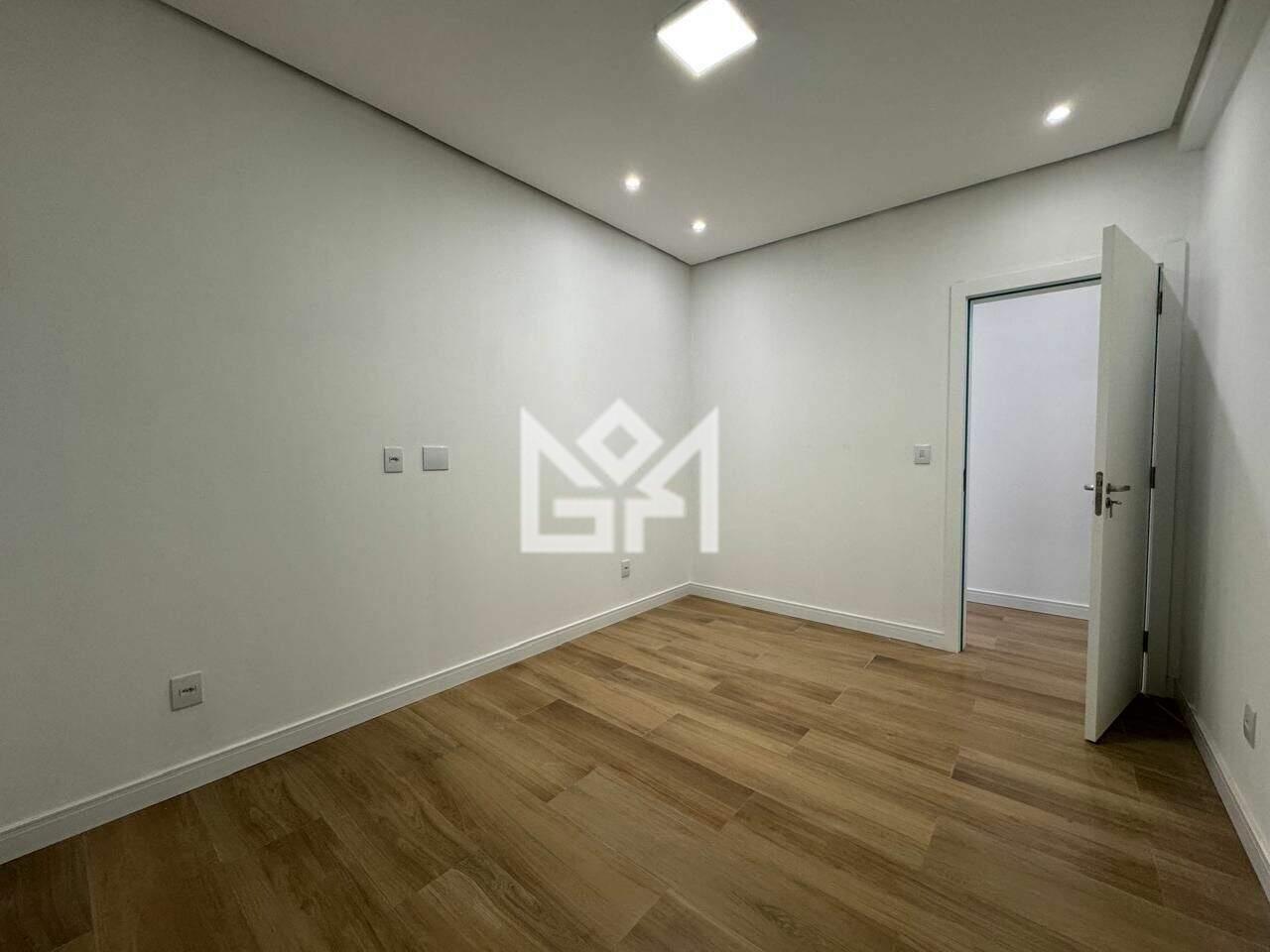Casa com 3 quartos à venda, 203m² - Centro - Gravataí: 