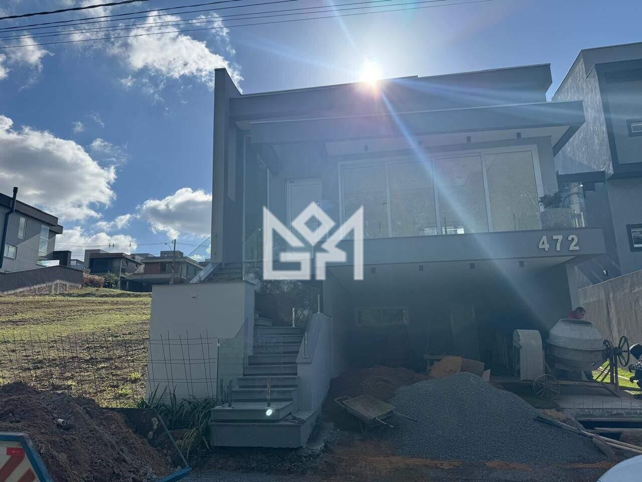 Casa com 3 quartos à venda, 203m² - Centro - Gravataí: 