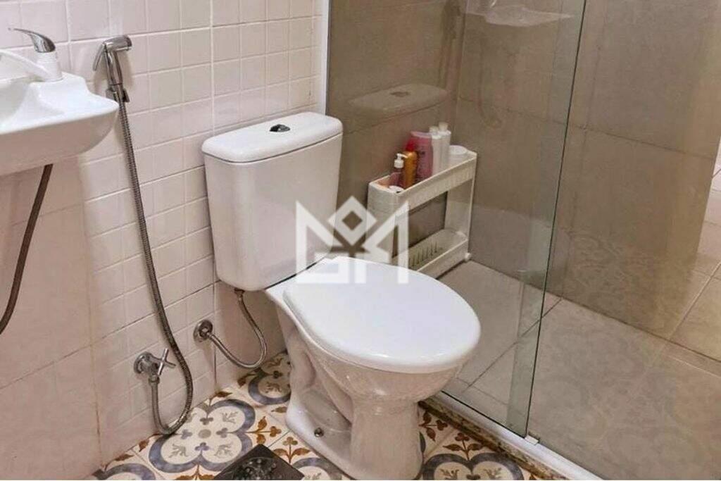 Casa com 4 quartos à venda, 179m² - Jardim do Salso - Porto Alegre: 