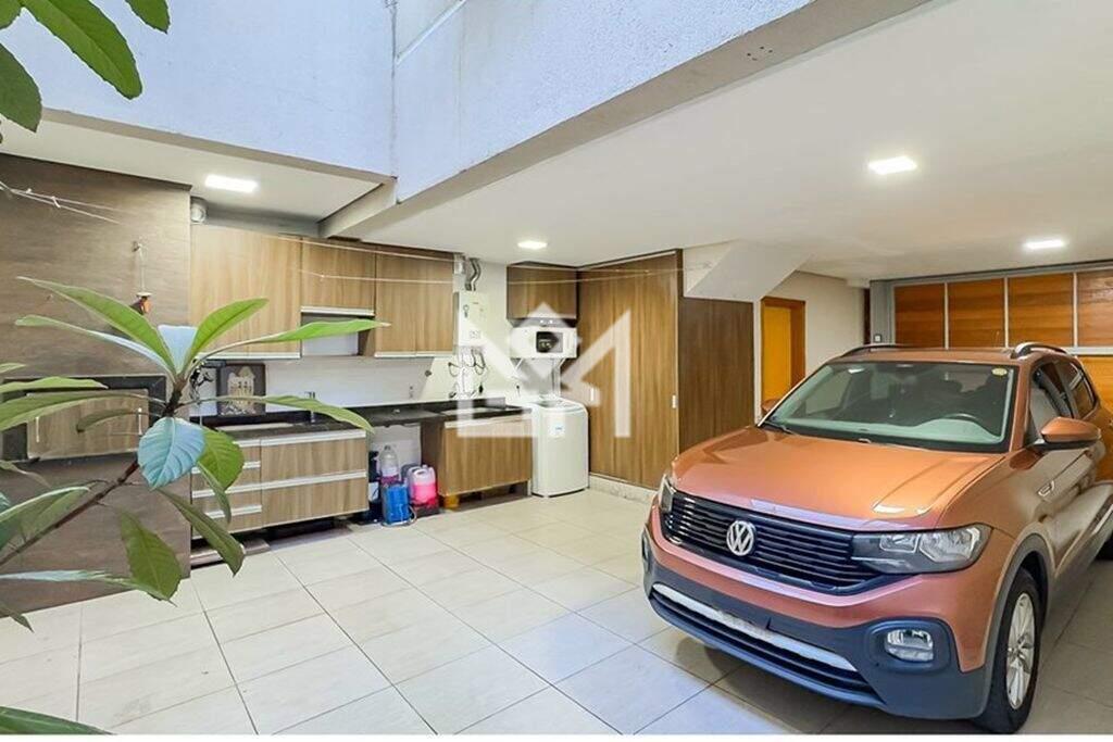 Casa com 3 quartos à venda, 158m² - Vila Ipiranga - Porto Alegre: 