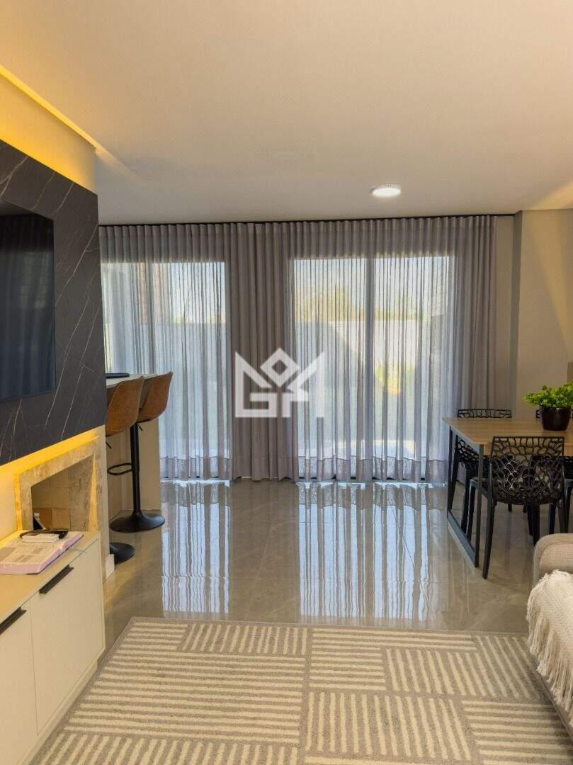 Casa com 3 quartos à venda, 99,2m² - Centro - Gravataí: 