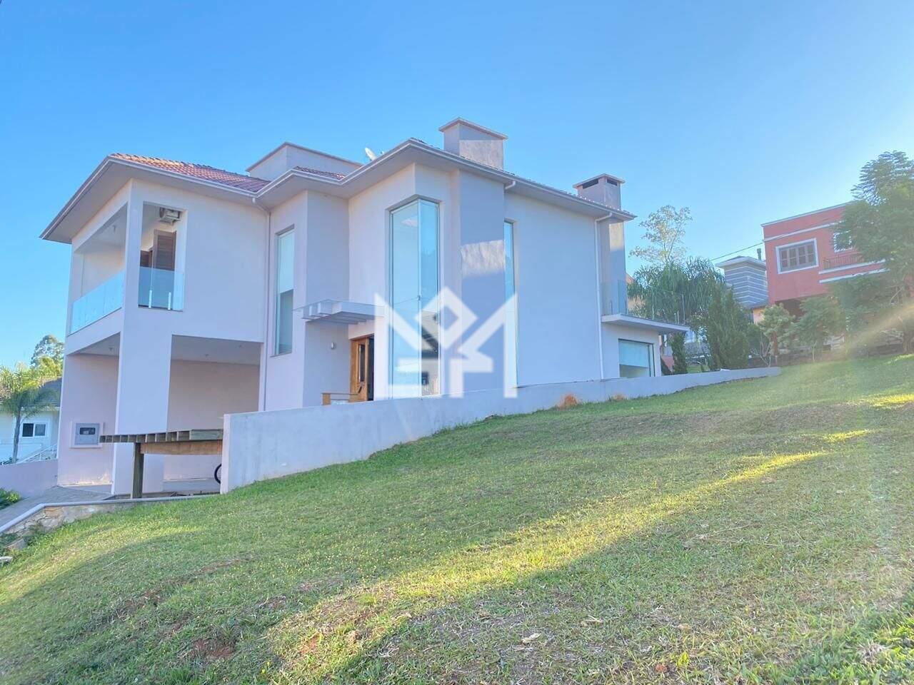 Casa com 3 quartos à venda, 270m² - Jansen - Gravataí: 