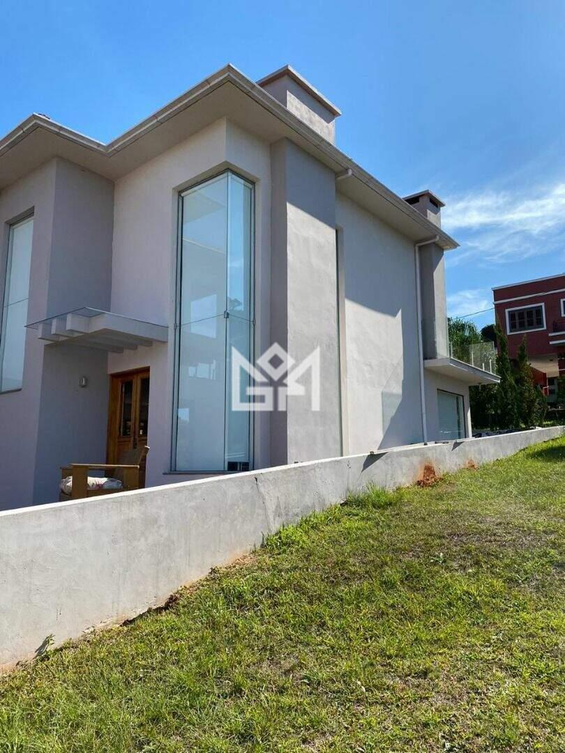 Casa com 3 quartos à venda, 270m² - Jansen - Gravataí: 