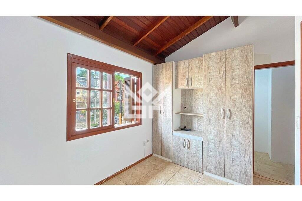 Casa com 3 quartos à venda, 156m² - Vila Nova - Porto Alegre: 