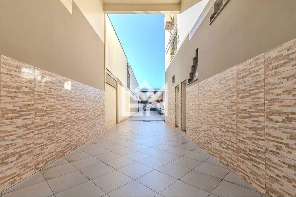 Casa com 3 quartos à venda, 369m² - Santa Maria Goretti - Porto Alegre: 