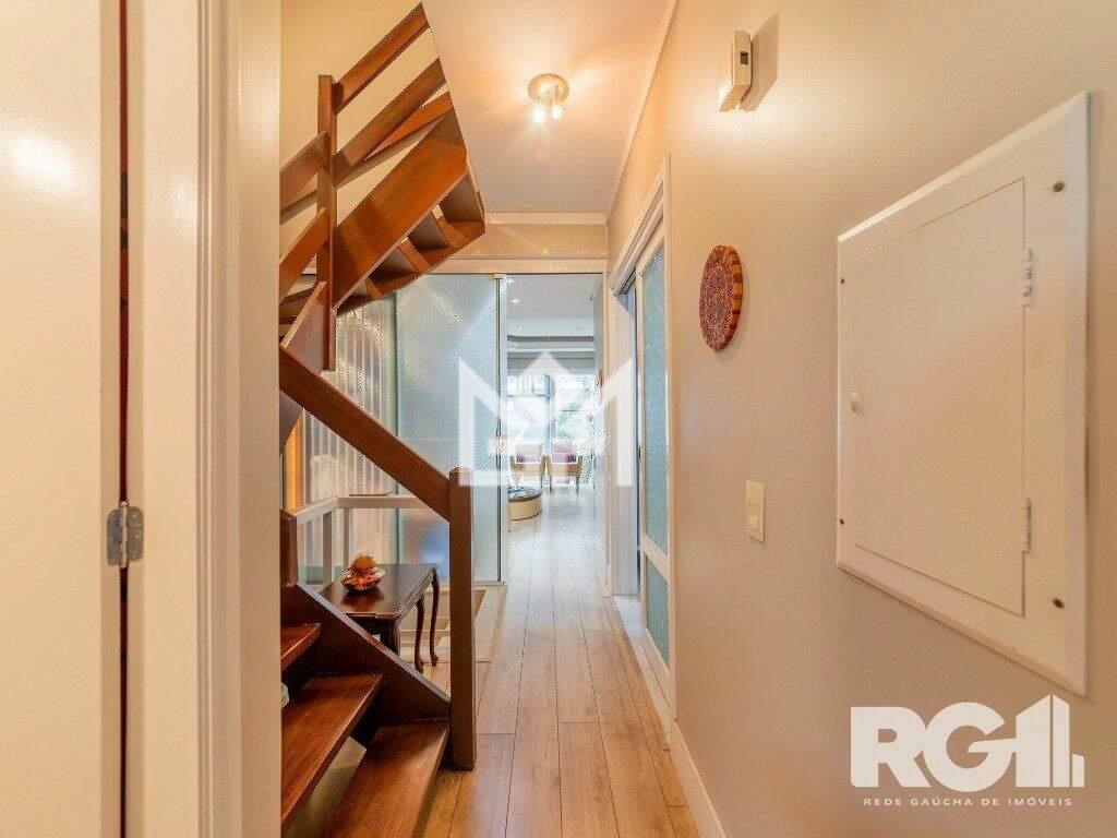 Casa com 4 quartos à venda, 257,34m² - Jardim Carvalho - Porto Alegre: 