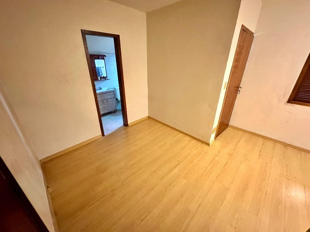 Casa com 3 quartos para aluguel, 190m² - Santa Cruz - Gravataí: 