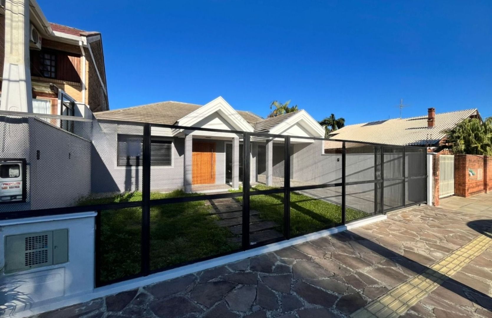 Casa com 3 quartos para aluguel, 230m² - Reserva Dom Feliciano - Gravataí: 