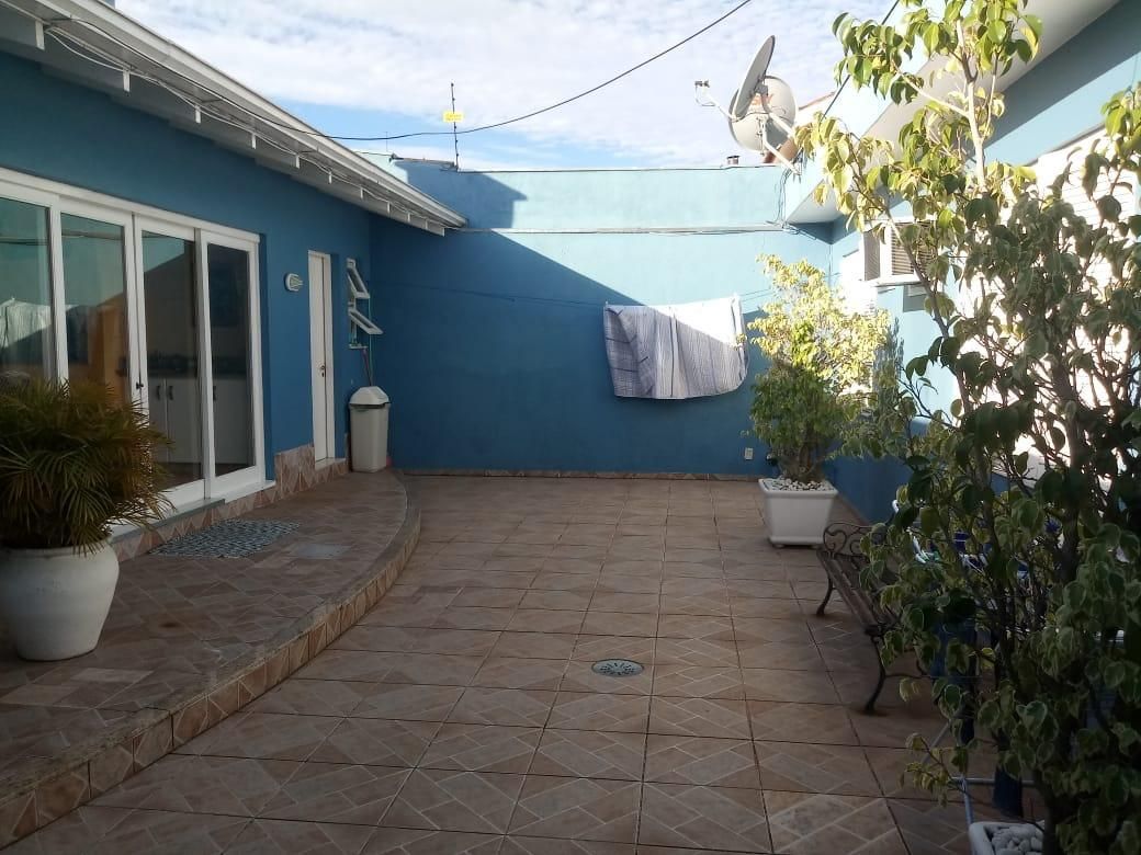 Casa com 3 quartos para aluguel, 180m² - Passo Da Areia - Porto Alegre: 