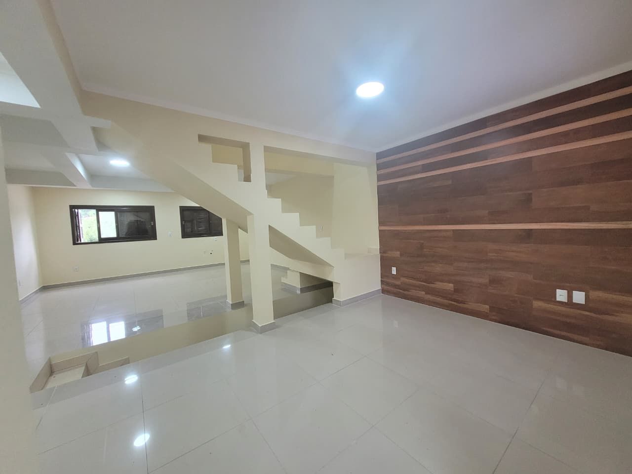 Casa com 3 quartos para aluguel, 200m² - Centro - Gravataí: 