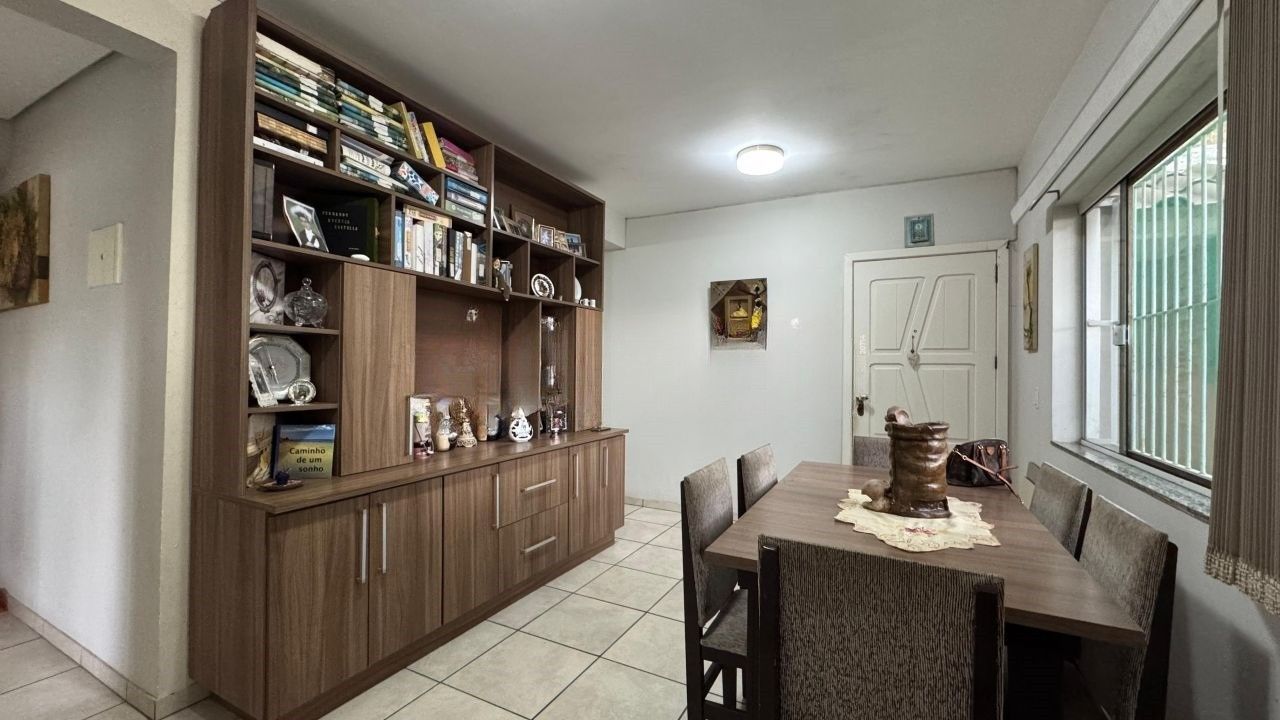 Apartamento com 2 quartos para aluguel, 63m² - Jansen - Gravataí: 