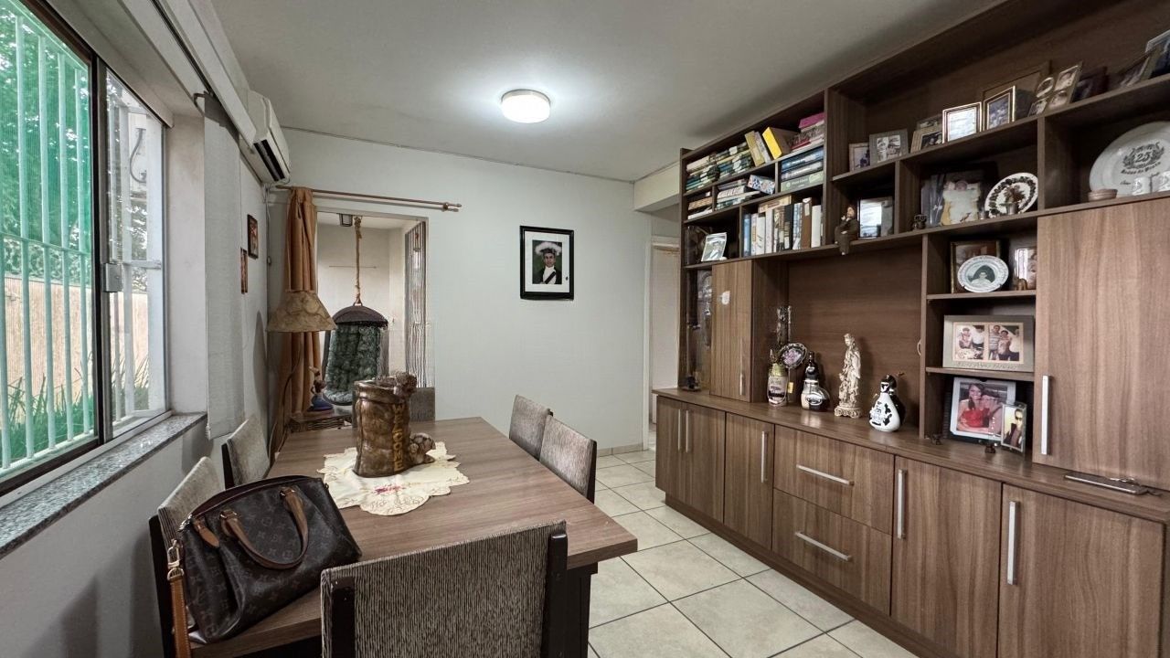 Apartamento com 2 quartos para aluguel, 63m² - Jansen - Gravataí: 