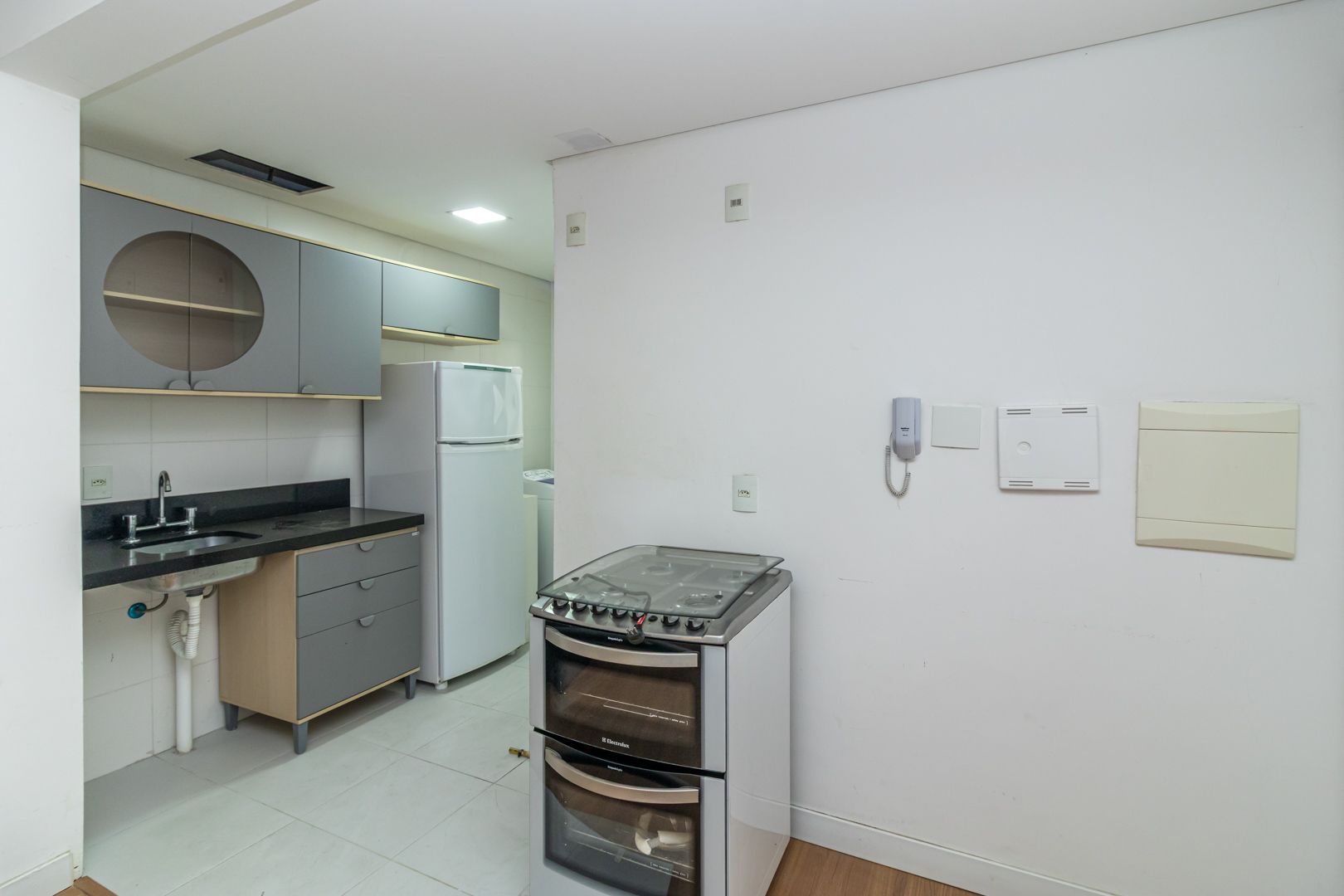 Apartamento com 1 quarto para aluguel, 39m² - Centro - Porto Alegre: 