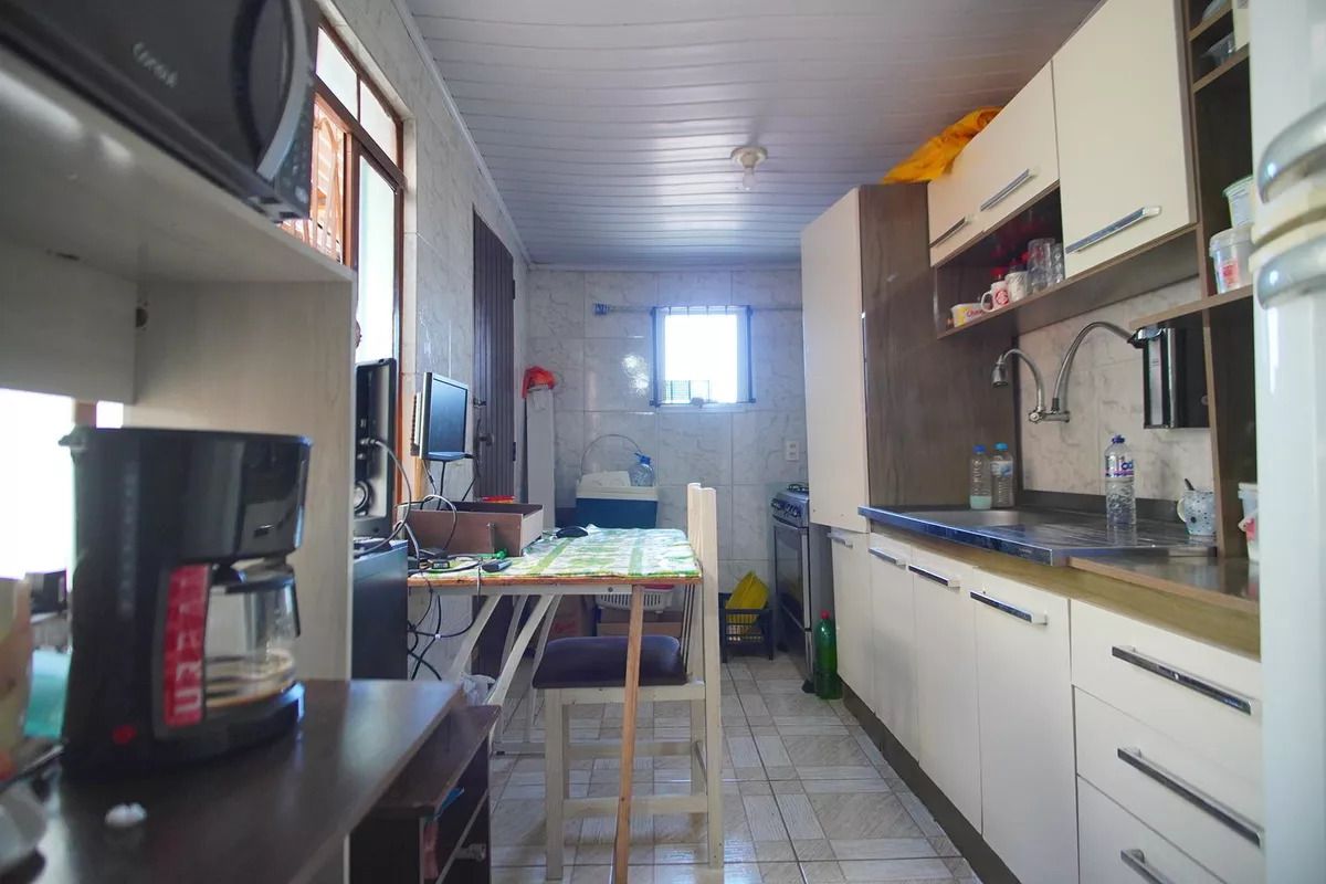 Casa com 2 quartos para aluguel, 52m² - Rubem Berta - Porto Alegre: 