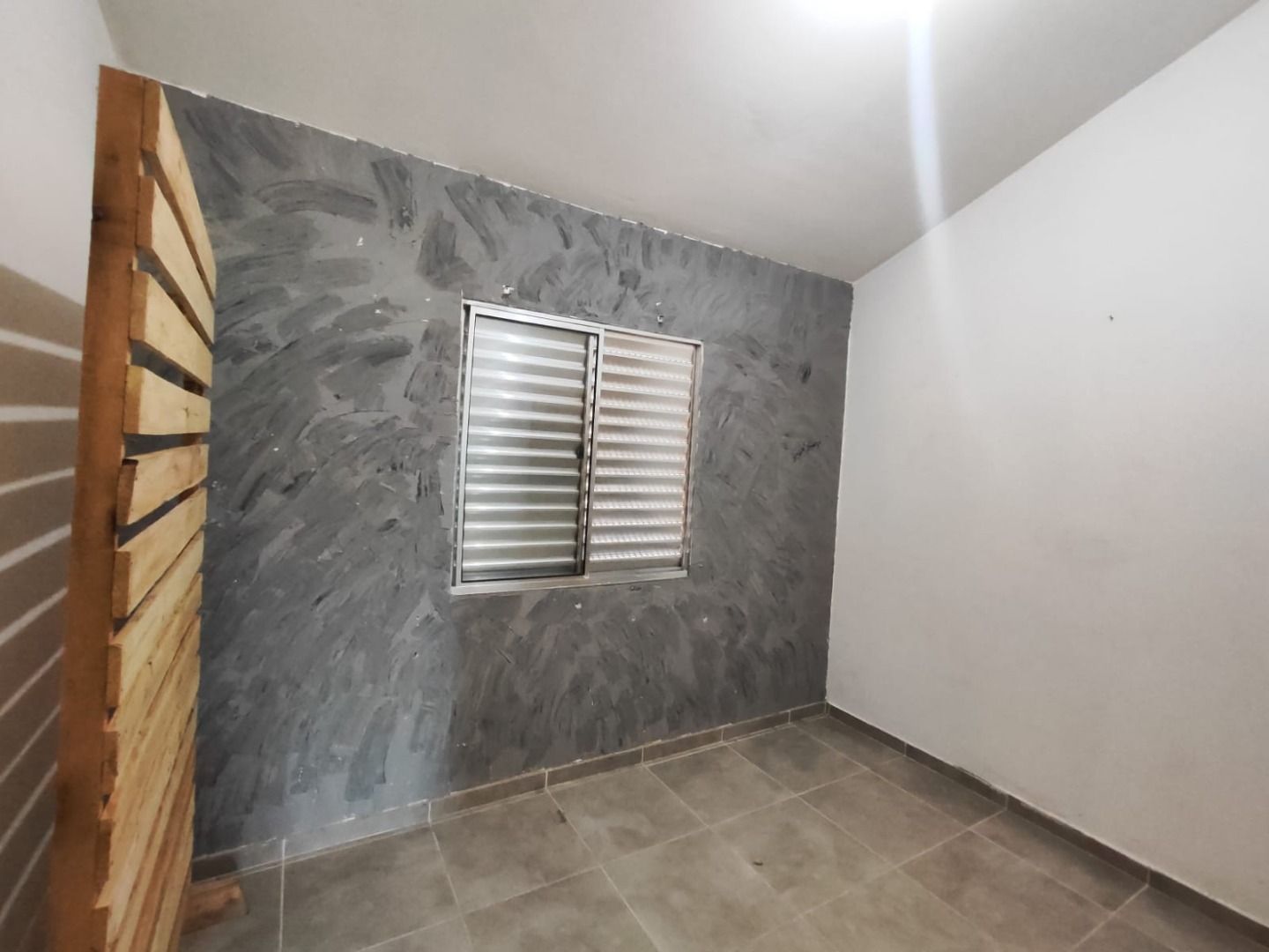 Casa com 2 quartos para aluguel, 57m² - Santa Cruz - Gravataí: 