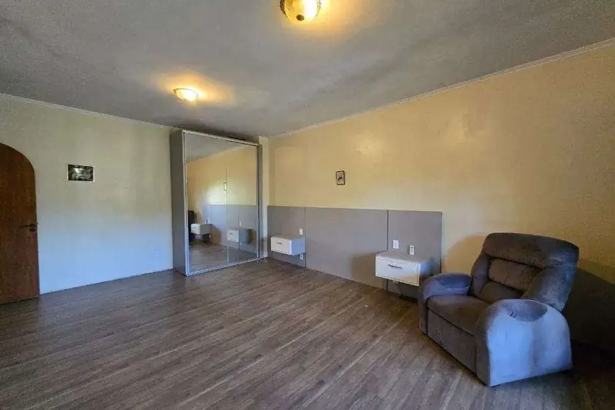 Casa com 5 quartos para aluguel, 280m² - Ipanema - Porto Alegre: 