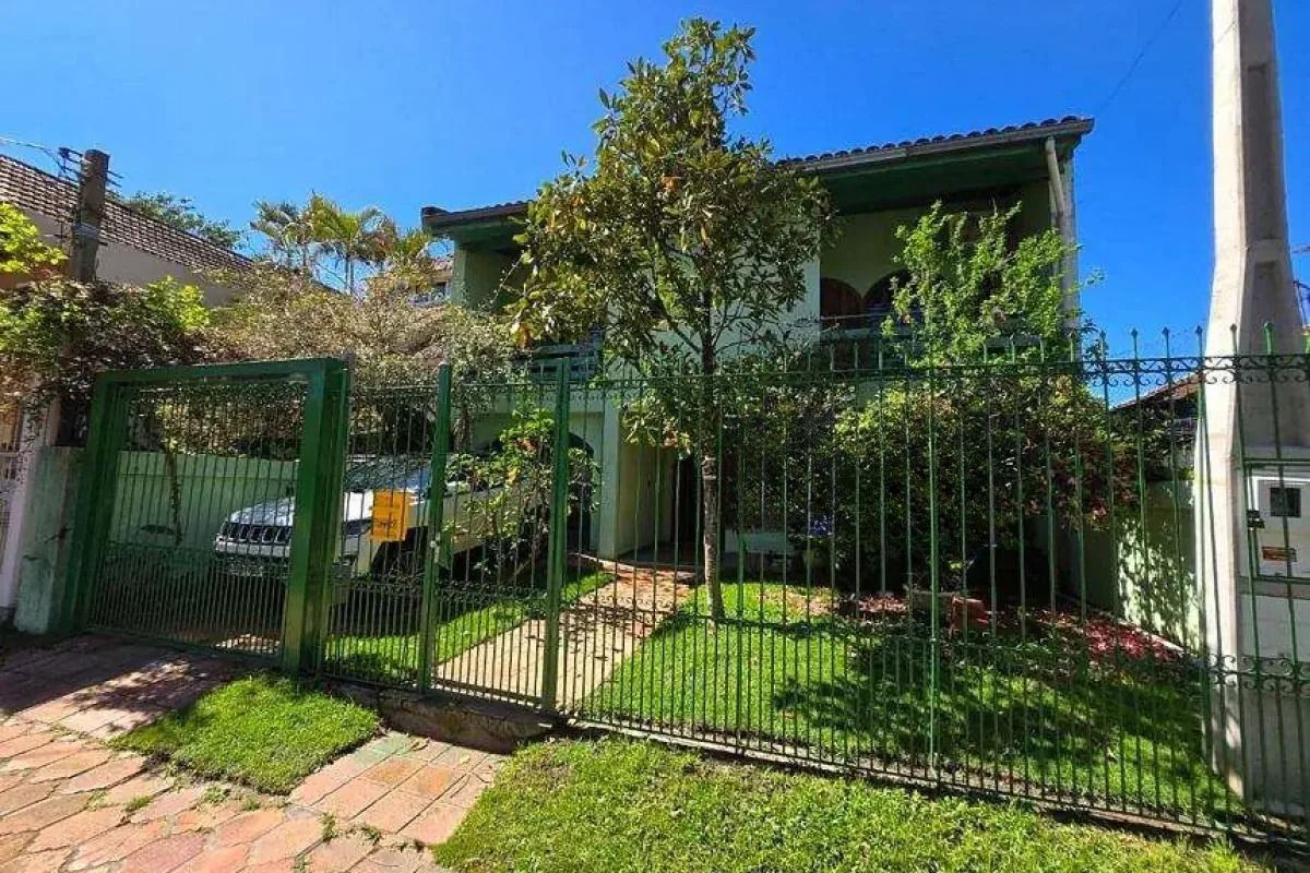 Casa com 5 quartos para aluguel, 280m² - Ipanema - Porto Alegre: 