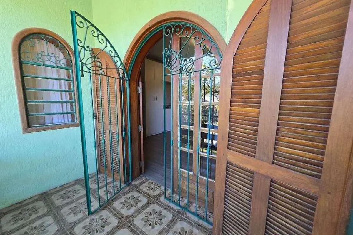 Casa com 5 quartos para aluguel, 280m² - Ipanema - Porto Alegre: 