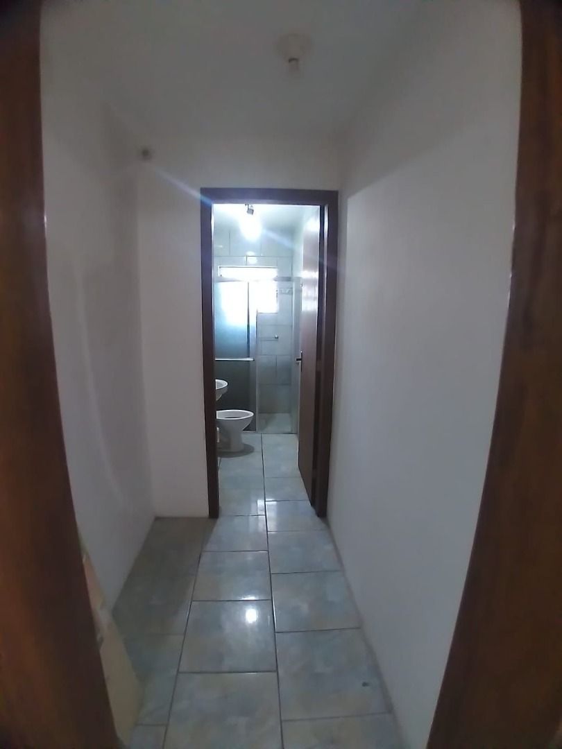 Casa com 3 quartos para aluguel, 249m² - Teresópolis - Porto Alegre: 