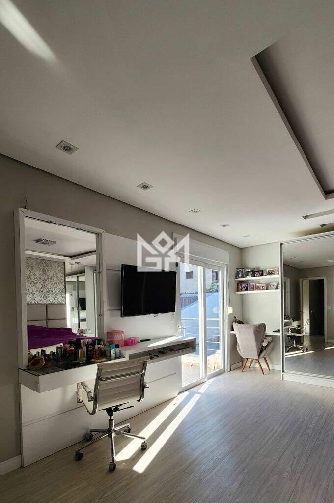 Casa com 3 quartos à venda, 217m² - Tristeza - Porto Alegre: 