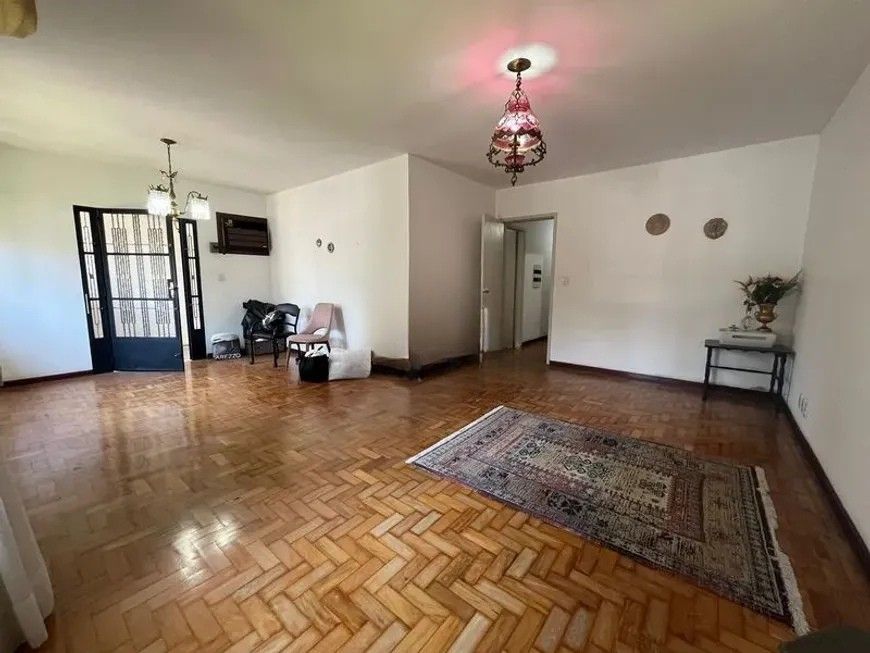Casa com 3 quartos para aluguel, 250m² - Boa Vista - Porto Alegre: 