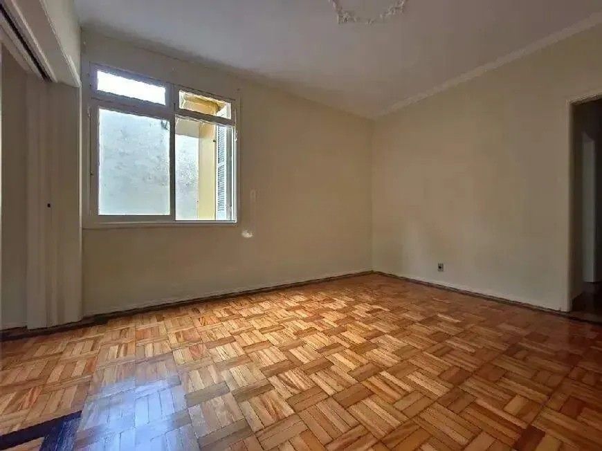 Casa com 3 quartos para aluguel, 130m² - Medianeira - Porto Alegre: 