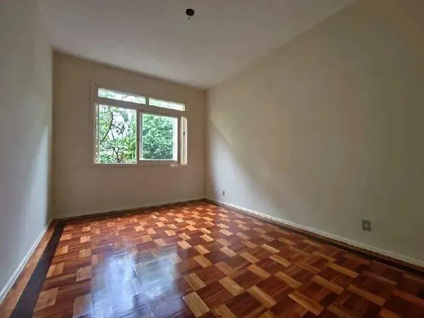 Casa com 3 quartos para aluguel, 130m² - Medianeira - Porto Alegre: 