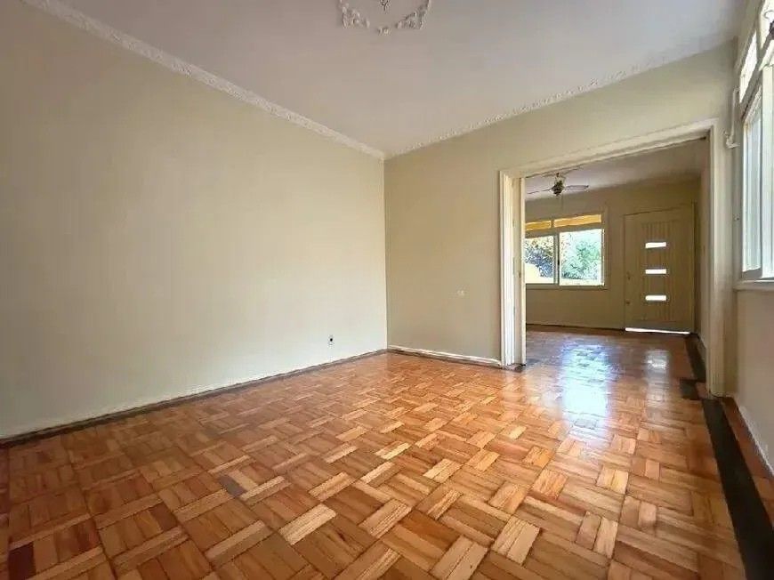 Casa com 3 quartos para aluguel, 130m² - Medianeira - Porto Alegre: 