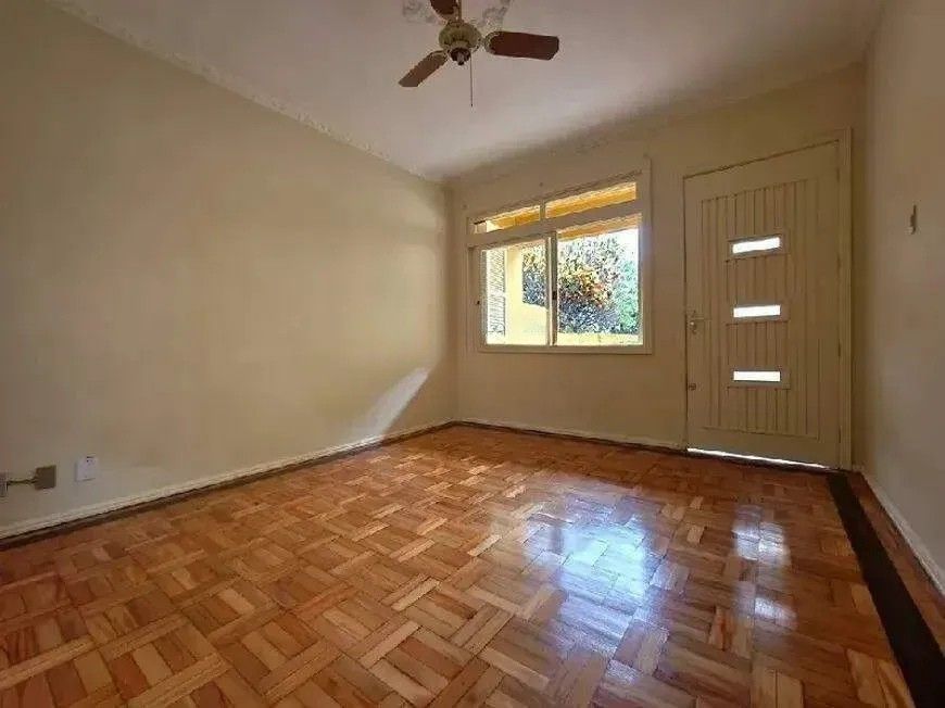 Casa com 3 quartos para aluguel, 130m² - Medianeira - Porto Alegre: 