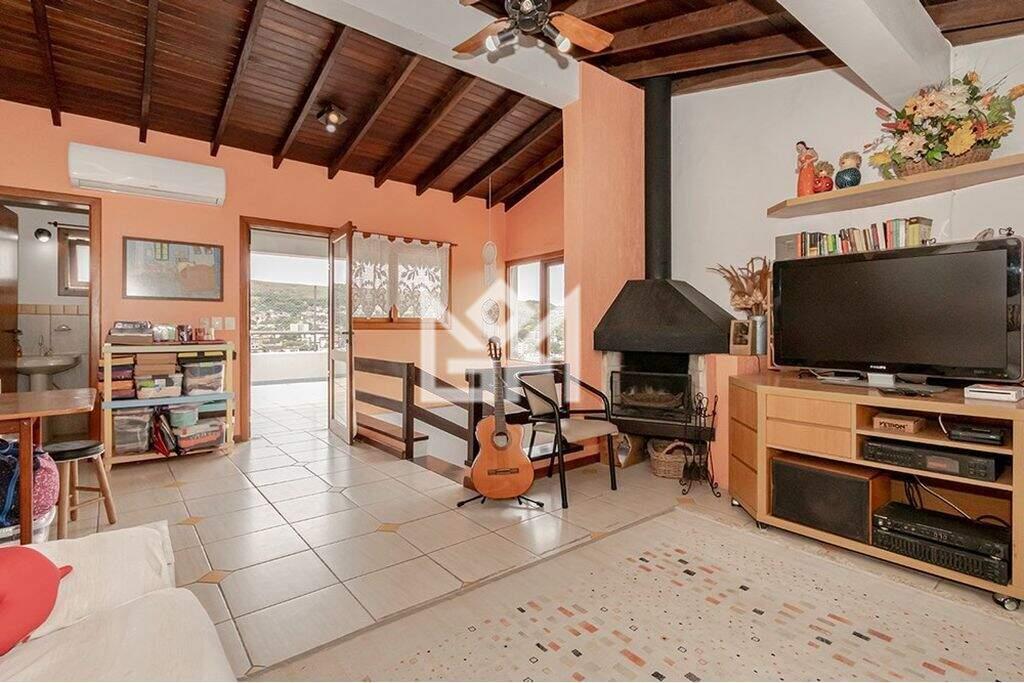 Casa com 3 quartos à venda, 160m² - Nonoai - Porto Alegre: 