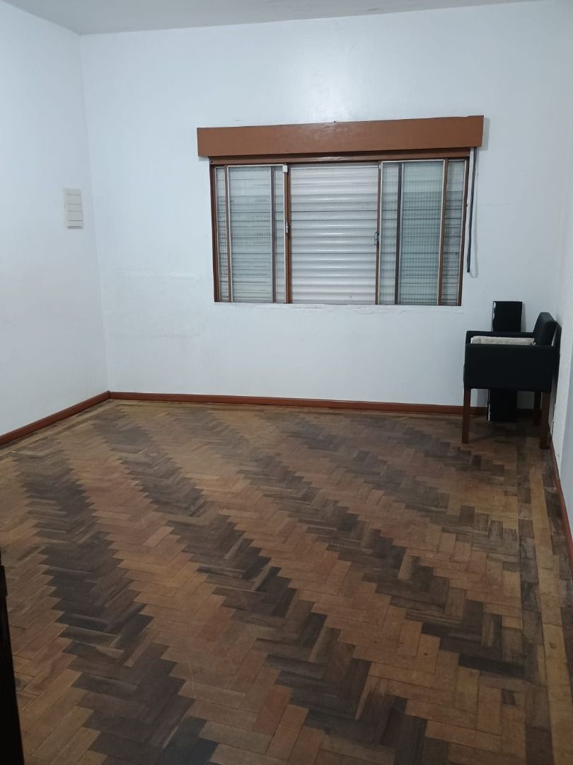 Casa com 4 quartos para aluguel, 80m² - Vila Parque Brasília - Cachoeirinha: 