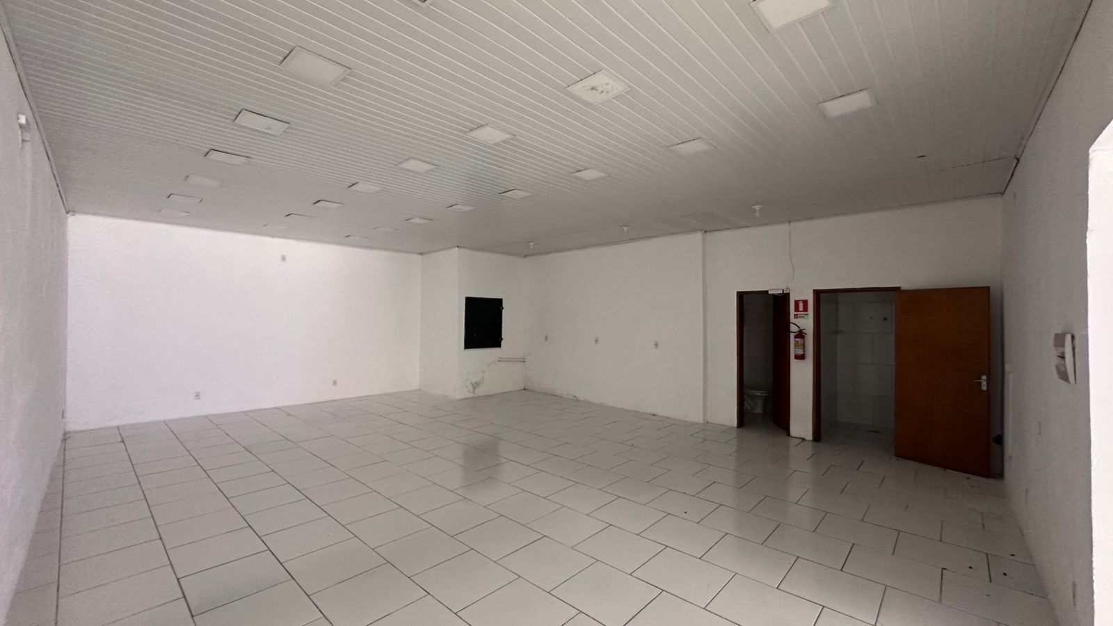 Loja com para aluguel, 100m² - Centro - Gravataí: 
