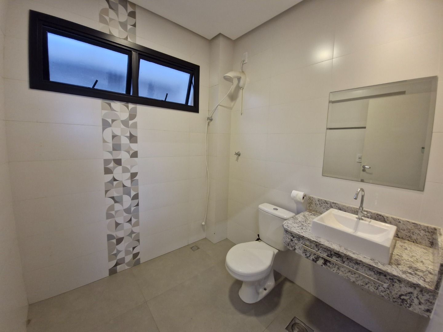 Loja com para aluguel, 115m² - Sarandi - Porto Alegre: 