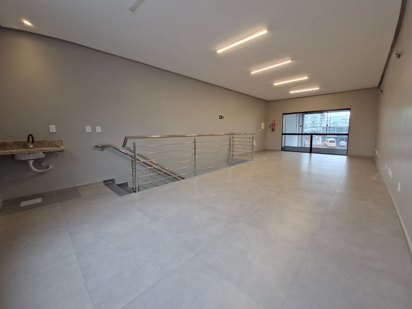 Loja com para aluguel, 115m² - Sarandi - Porto Alegre: 