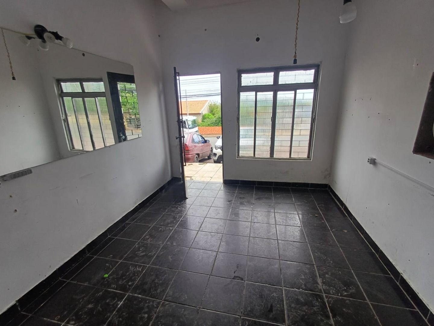 Loja com para aluguel, 40m² - Cascata - Porto Alegre: 