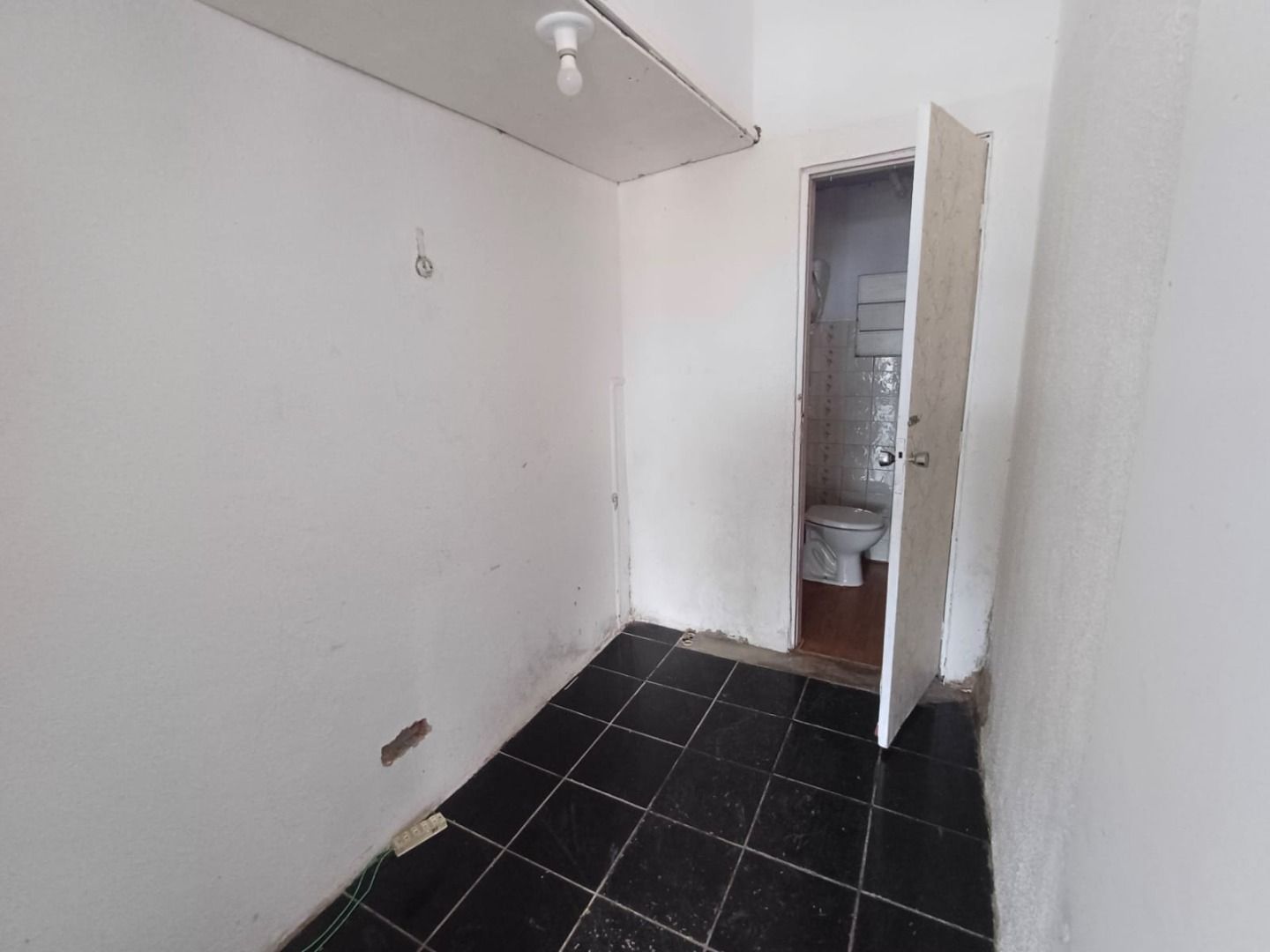 Loja com para aluguel, 40m² - Cascata - Porto Alegre: 