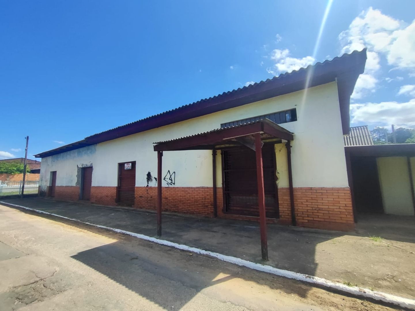 Loja com para aluguel, 210m² - Vera Cruz - Gravataí: 