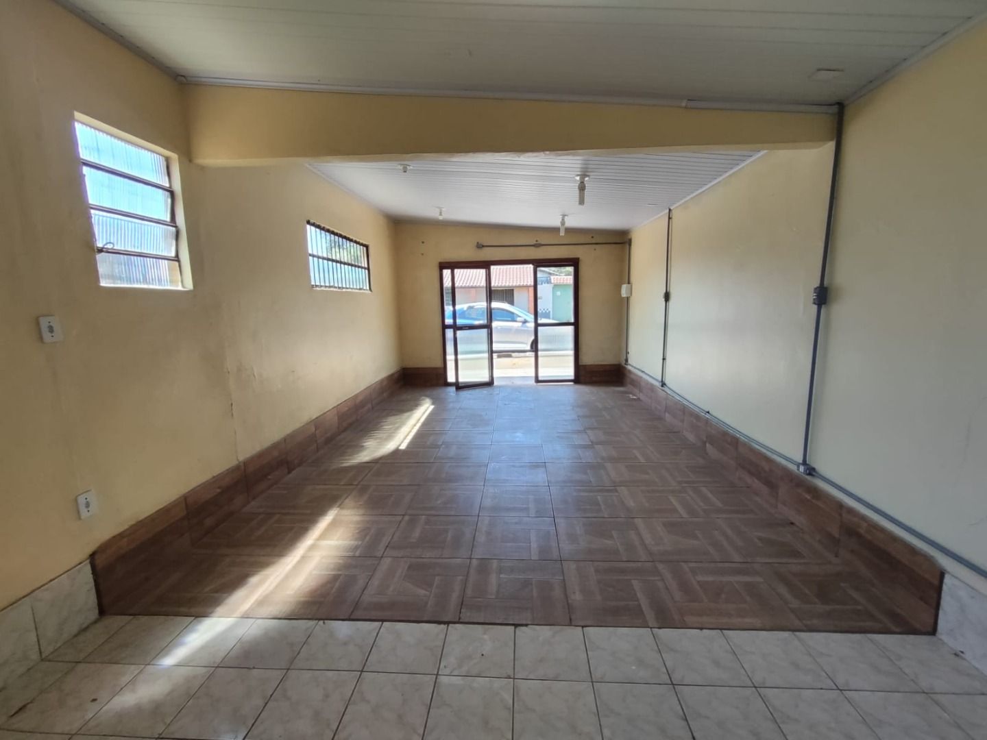 Loja com para aluguel, 36m² - São Luiz - Gravataí: 