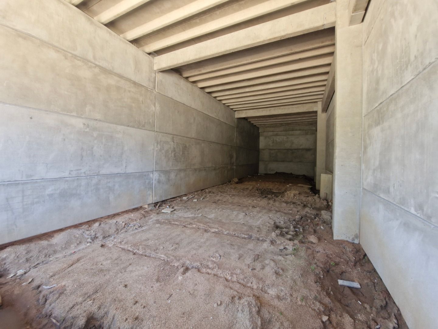 Loja com para aluguel, 127,23m² - Hípica - Porto Alegre: 