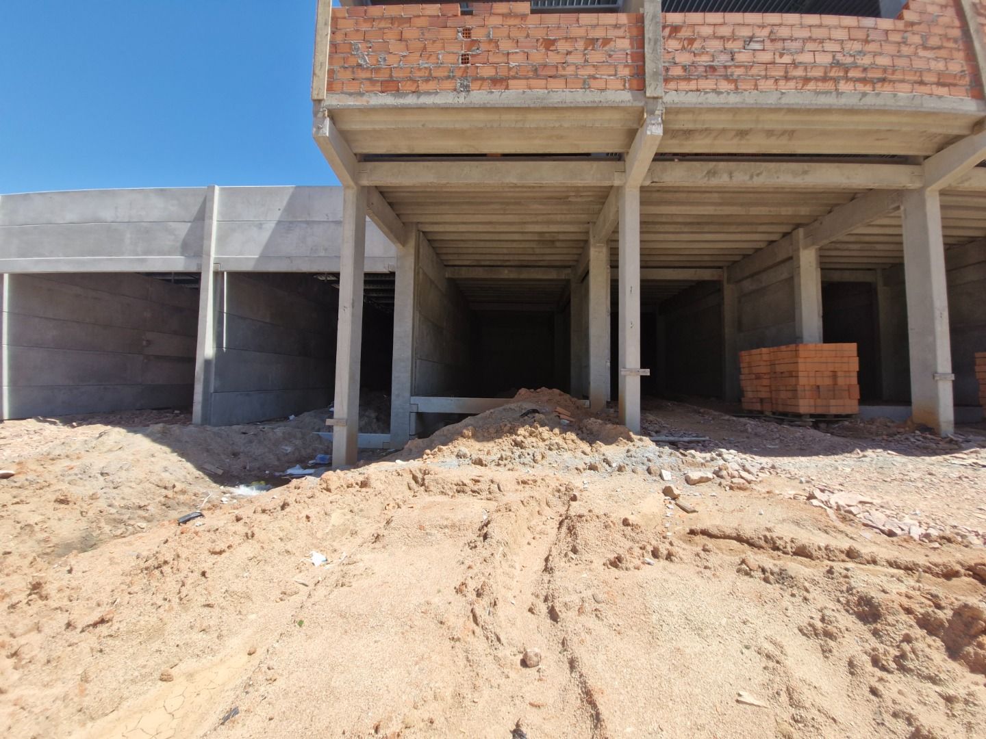 Loja com para aluguel, 92,68m² - Hípica - Porto Alegre: 