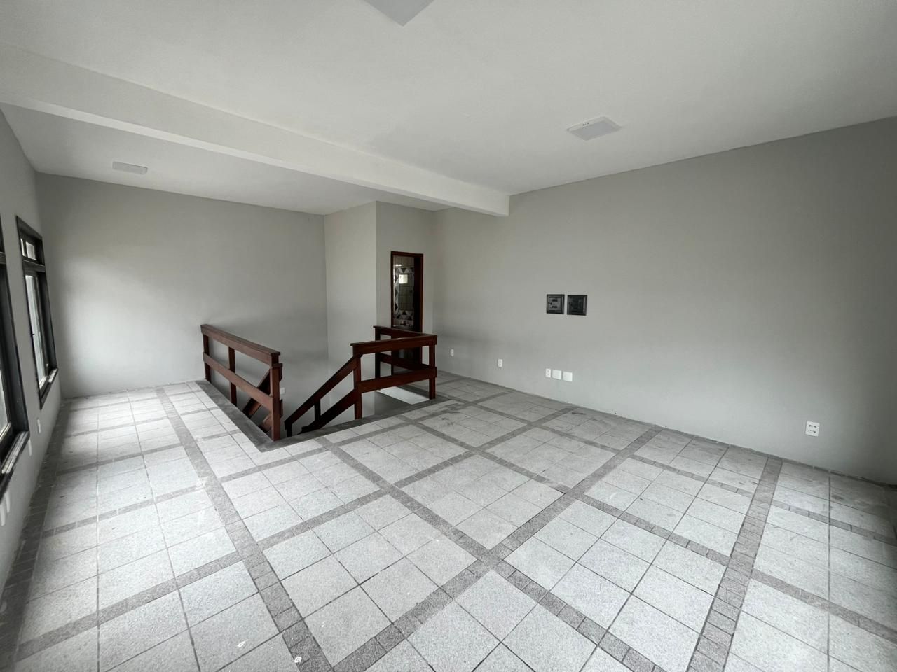 Loja com para aluguel, 419,5m² - Jardim Lindóia - Porto Alegre: 