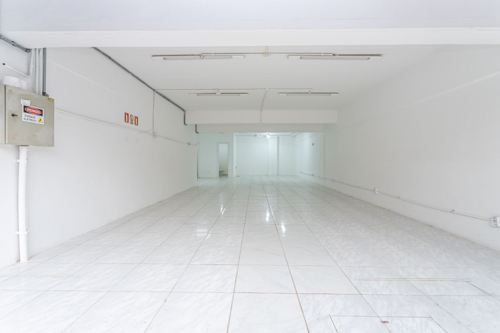 Loja com para aluguel, 115m² - Floresta - Porto Alegre: 