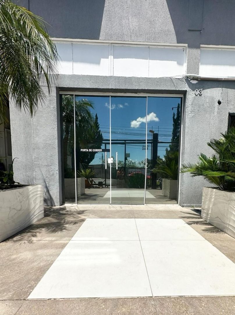 Loja com para aluguel, 150m² - Vila Jardim - Porto Alegre: 