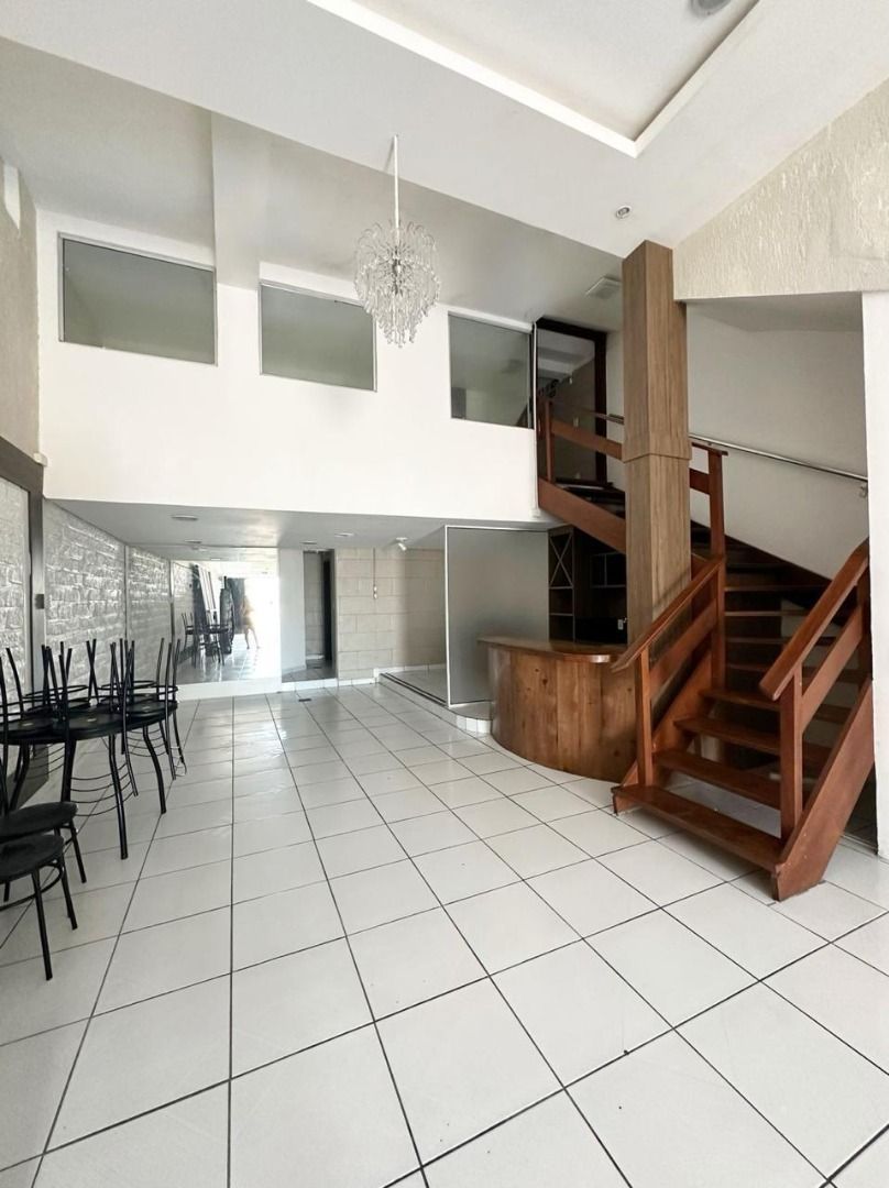 Loja com para aluguel, 150m² - Vila Jardim - Porto Alegre: 