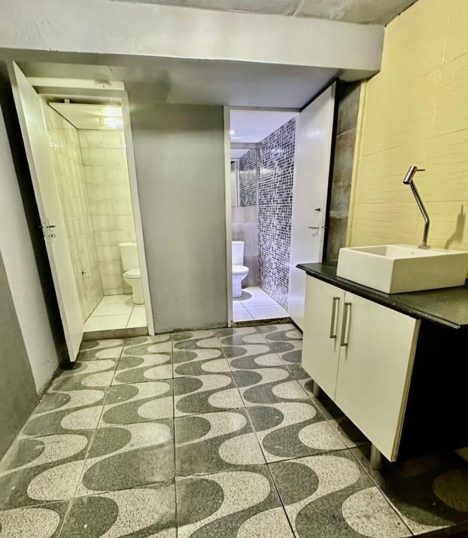 Loja com para aluguel, 150m² - Vila Jardim - Porto Alegre: 